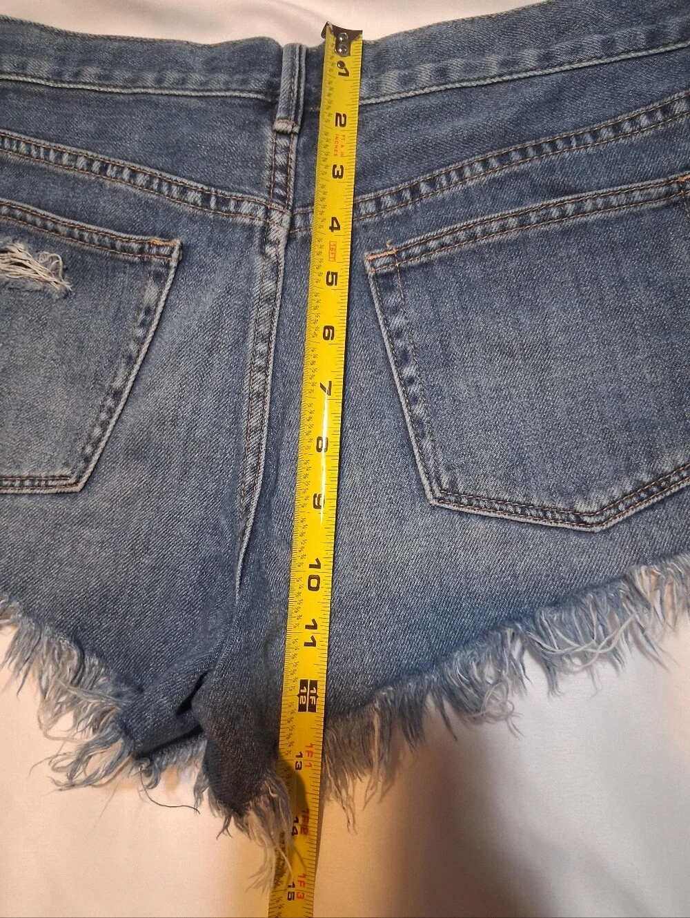 We The Free Distressed Denim Cut-Off Shorts  (free people) Size 28 Raw Hem Boho
